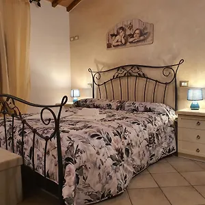 Tinacci , San Gimignano Italia