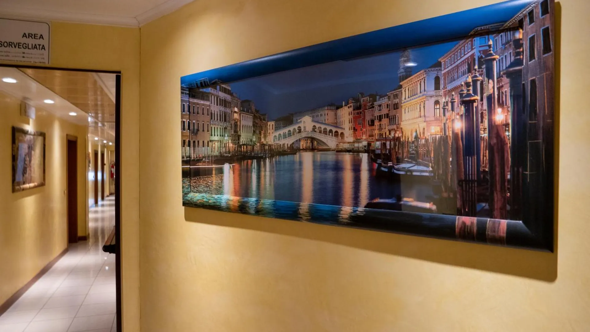 Hotel New Aurora Venice Μαργκέρα 2*,  Ιταλία